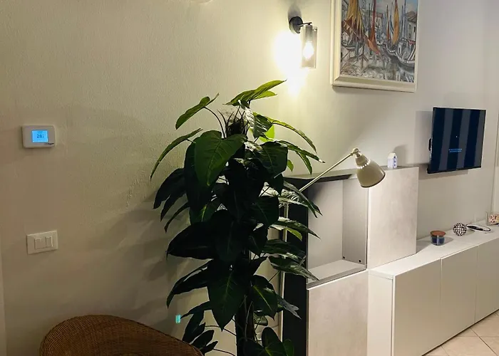 Piccolo Da Vinci 17 Apartment